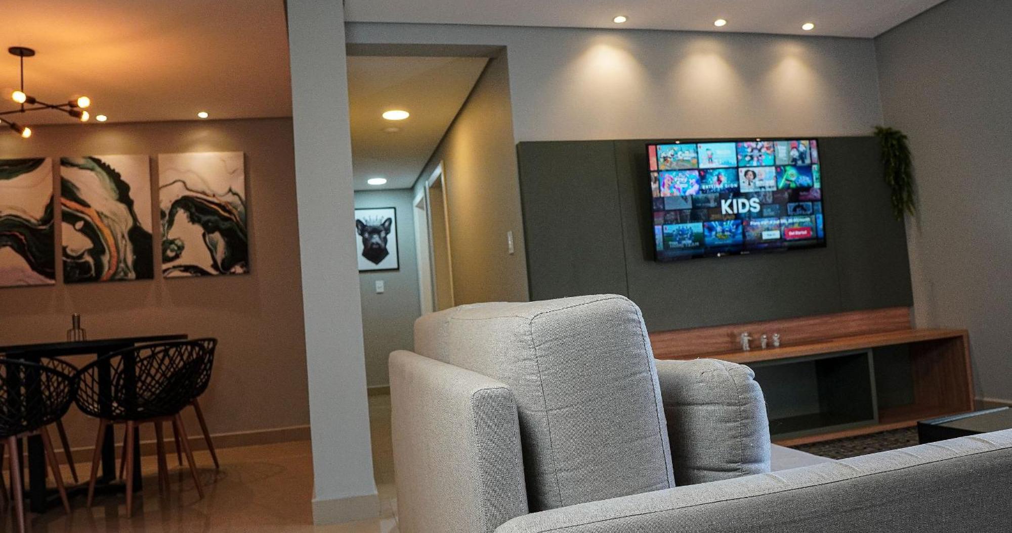 Apartdamani - Aptos Por Temporada No Centro فوز دو إيغواسو المظهر الخارجي الصورة